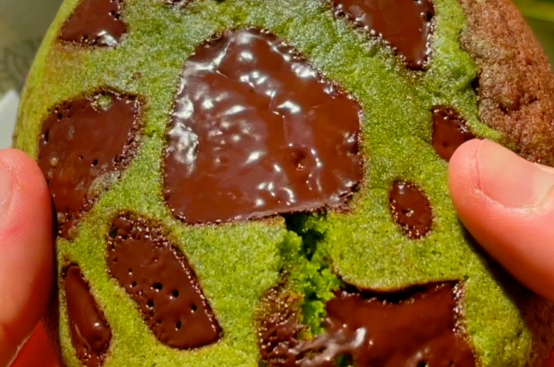 Matcha Chocolate Chip Cookies